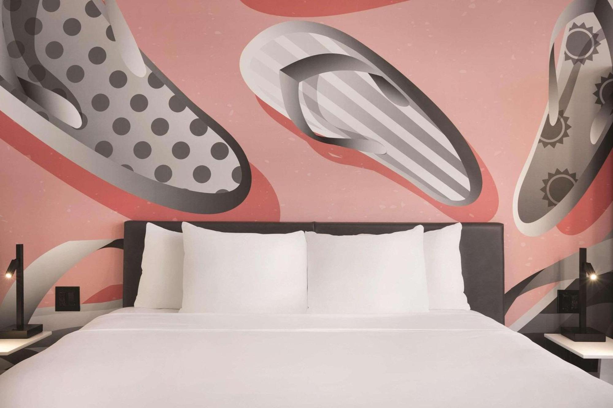 Radisson Red Miami Airport Hotel Eksteriør billede